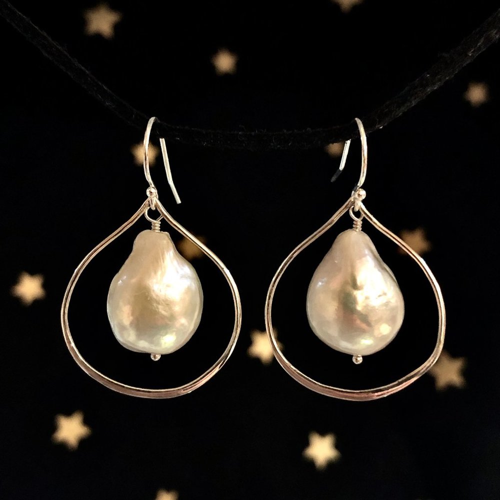 Silver Teardrop Baroque Pearl Earrings
